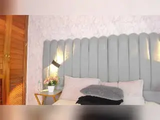 SamyLorenss  live sex cam