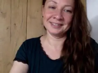 LucyFlirt  live sex cam