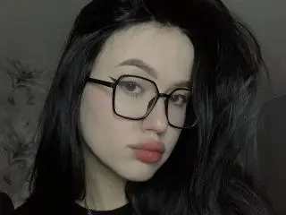 ZettaNetzley  live sex cam