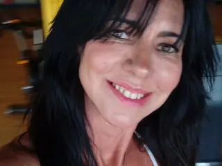 MilfCaliente  live sex cam