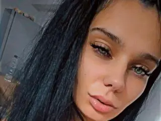 ZaylaSkye  live sex cam