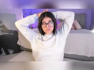 CoriinneBenson  live sex cam