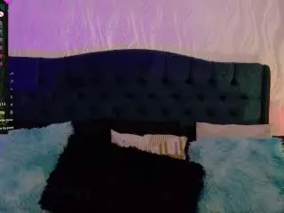 AnneHoneyy  live sex cam