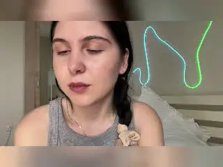 DeeannMilloy  live sex cam