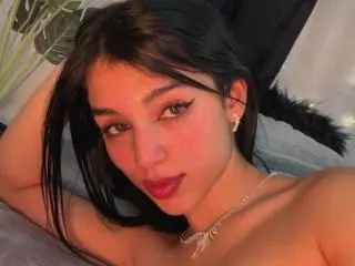 MissMegaan  live sex cam