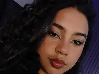 VickyCassel  live sex cam