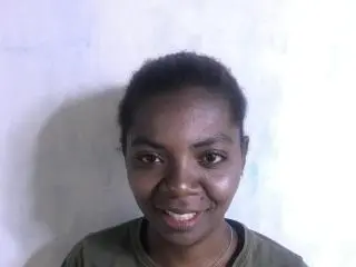 EdiaVero  live sex cam