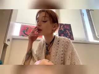 AlineGossom  live sex cam