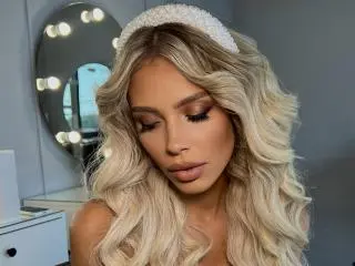 KateLilly  live sex cam