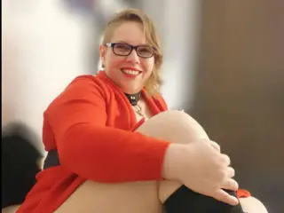 LadyLeahX  live sex cam