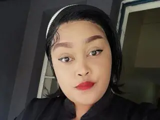 CreamyQueenXx  live sex cam