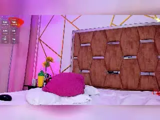 ScarletBlondie  live sex cam