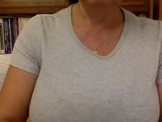 DeesseBleue  live sex cam