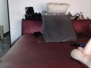 LaurellCharming  live sex cam