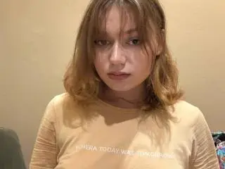 LeanaBairos  live sex cam