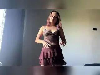 LeanaBairos  live sex cam