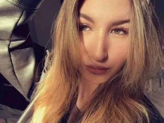 BelleNakahiki  live sex cam