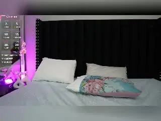 KhloeGarciaX  live sex cam