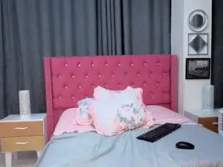 SoffiaZuny  live sex cam