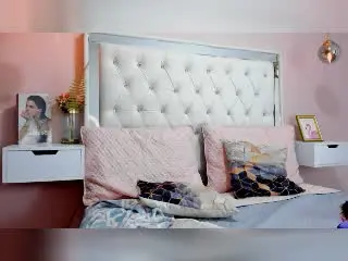 TaylaCooperk  live sex cam