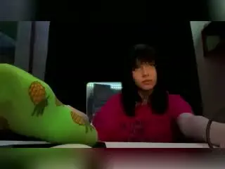 MariannaWarren  live sex cam