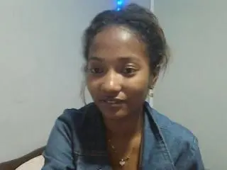 FrenchQueen  live sex cam