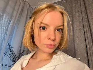 MyrleMogush  live sex cam