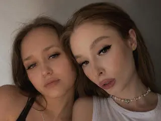 JoyeBandemer  live sex cam