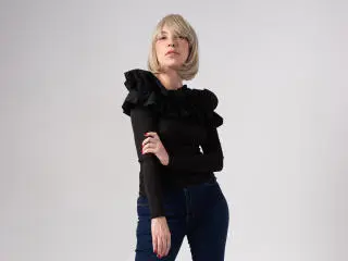 CharlotieRosse  live sex cam