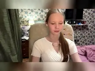 LanieDistel  live sex cam