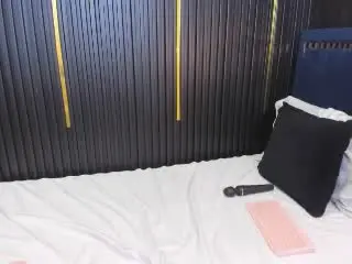 LolyYunno  live sex cam