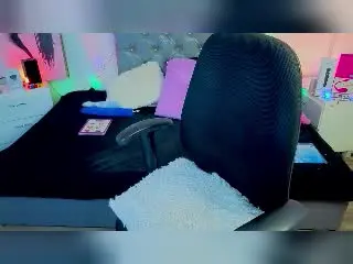 NatalieHarris  live sex cam