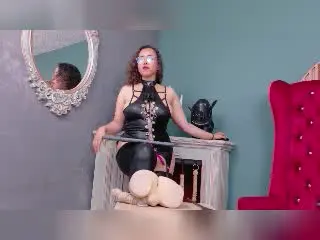 BarbaraLeythonn  live sex cam
