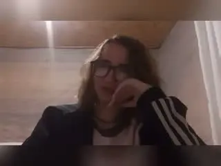 VandaDelehoy  live sex cam