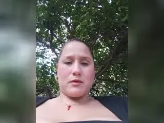 AlexaHotSeins  live sex cam