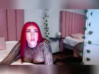 SaraJoyce  live sex cam