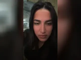 AlanaHarris  live sex cam