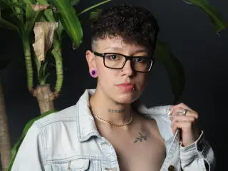 AllexNoa  live sex cam