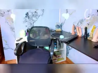 AlixLow  live sex cam