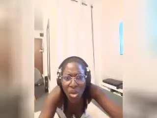 NerySkiraa  live sex cam
