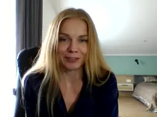 TinaRey69  live sex cam