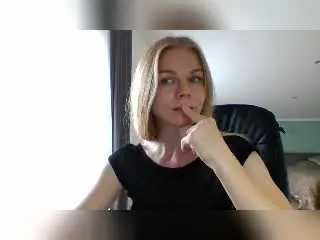 TinaRey69  live sex cam