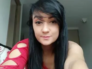 Katnnis  live sex cam