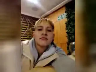 DannyRouds  live sex cam