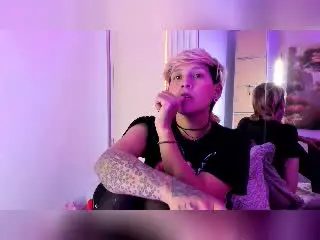 DannyRouds  live sex cam