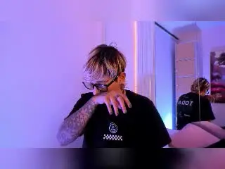 DannyRouds  live sex cam