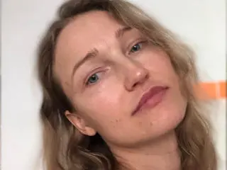 IremElmah  live sex cam
