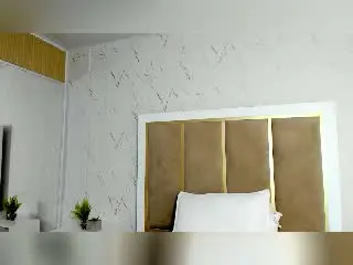 SophieTeller  live sex cam
