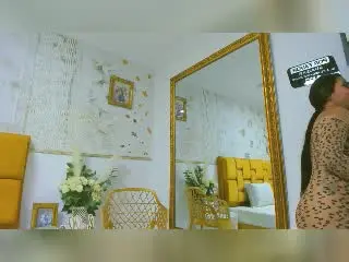 NahomyStone  live sex cam
