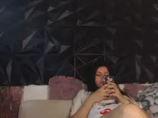 NaughtyRoseOne  live sex cam
